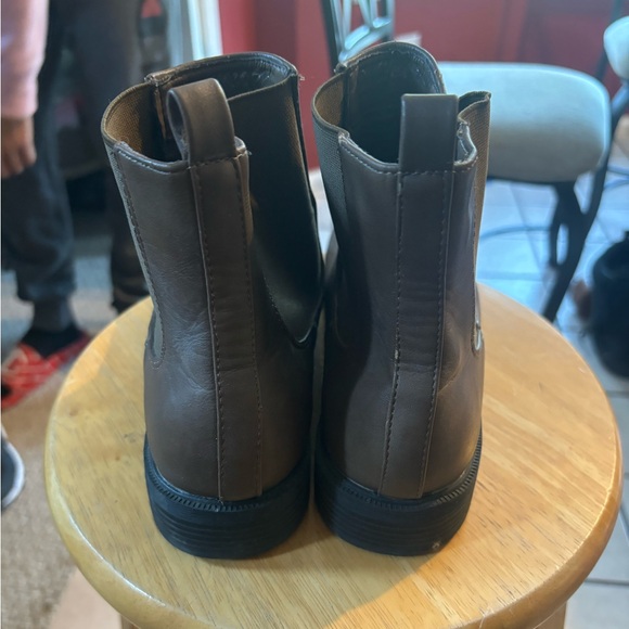 Weeboo boots size 11 - Picture 5 of 5